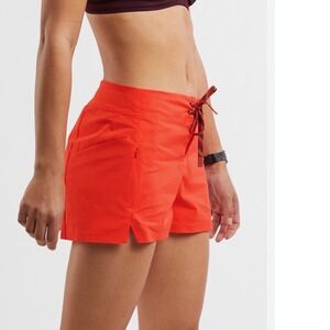 Title Nine Incrediboardie 2.5" Board Shorts Orange Women's Size 8 Swim Shorts